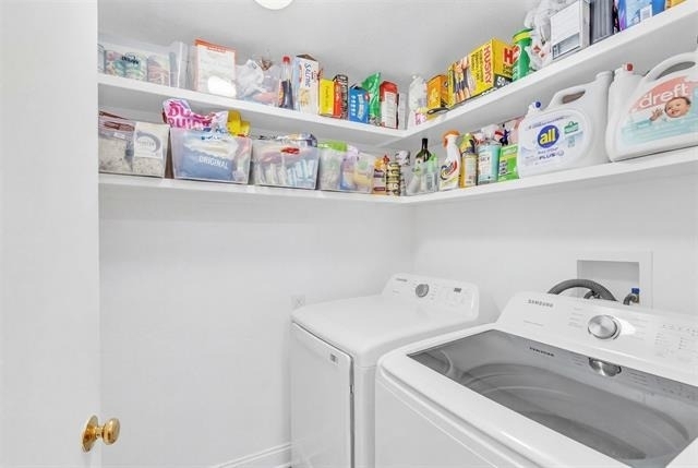 7616 Riverbrook Drive - Photo 9