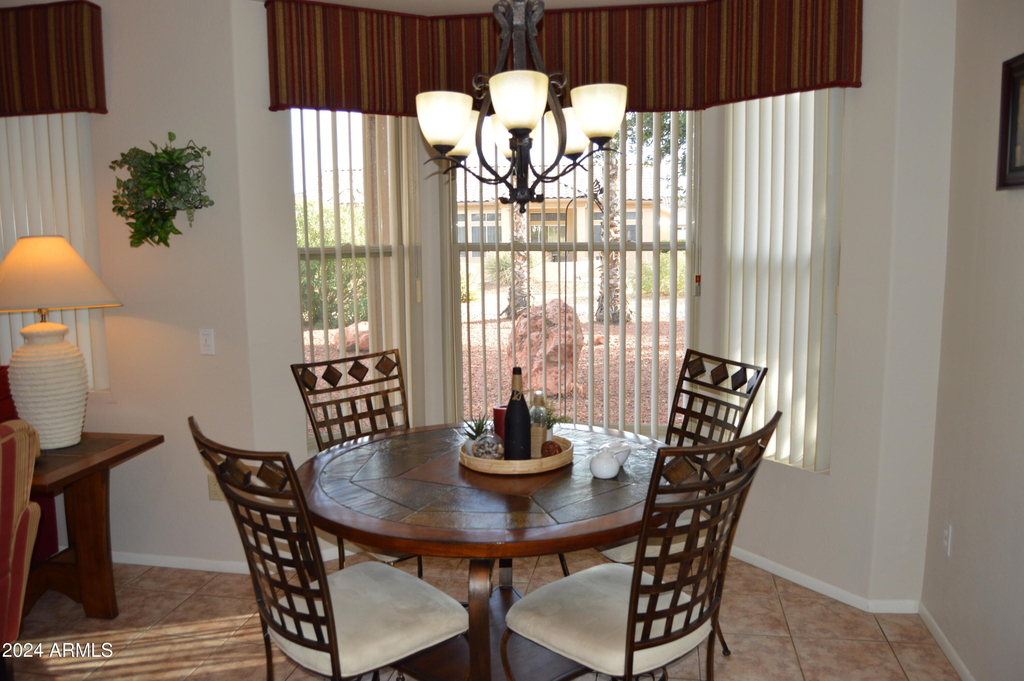 15621 W Heritage Drive - Photo 4