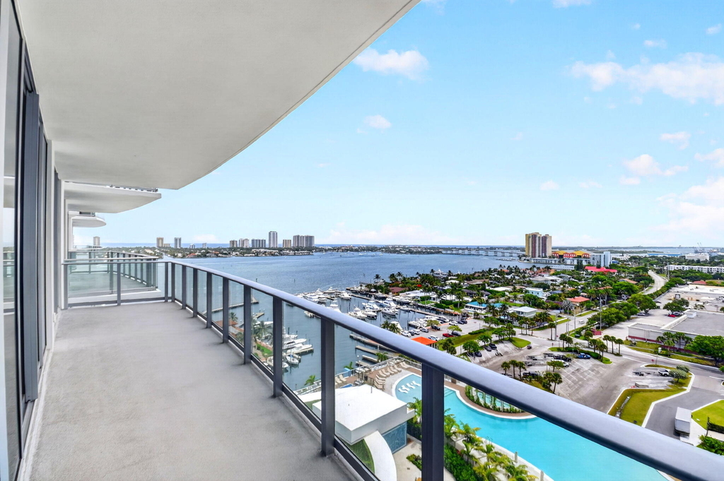 220 Lake Shore Drive - Photo 7