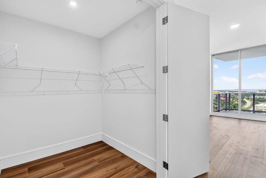 220 Lake Shore Drive - Photo 26