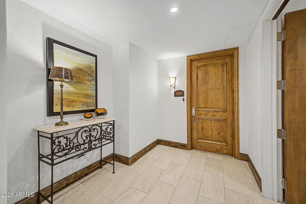 7175 E Camelback Road - Photo 2