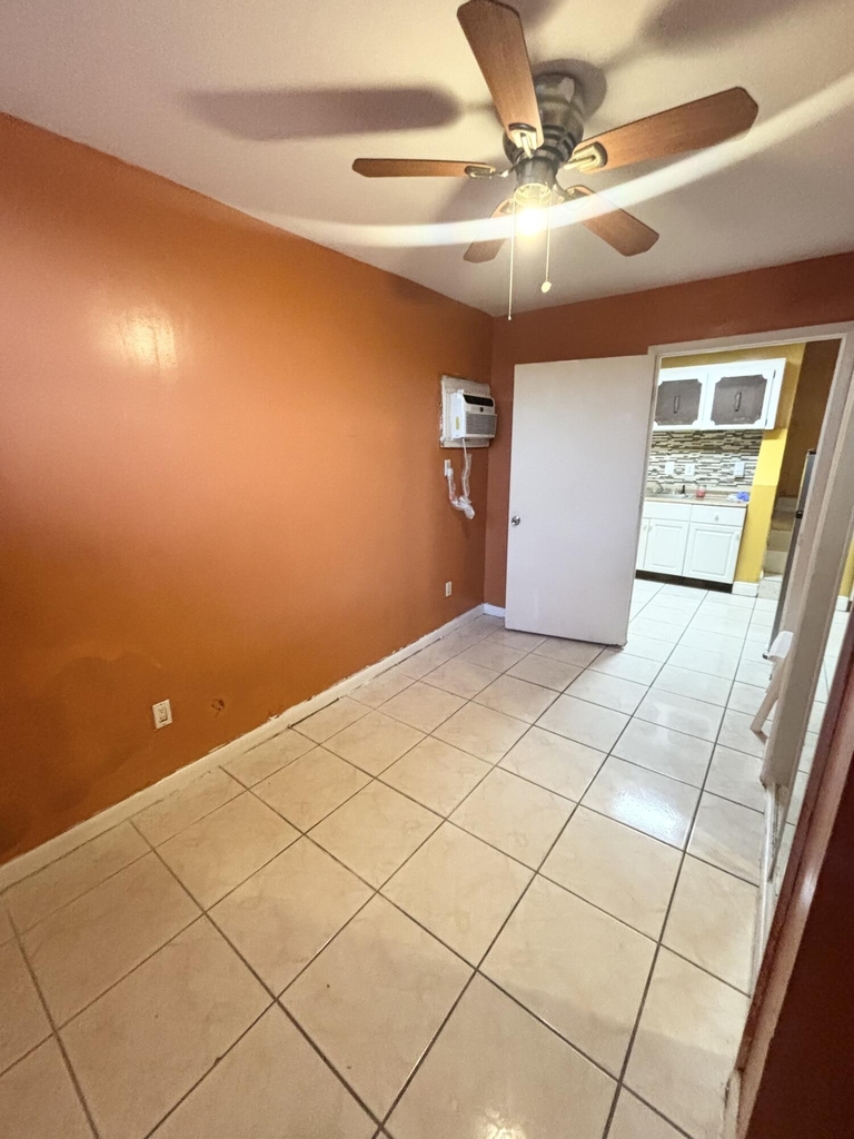 1885 Ne 177th Street - Photo 3