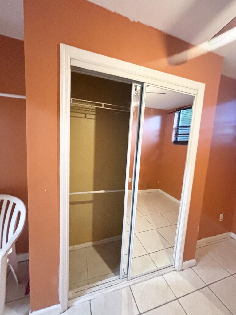 1885 Ne 177th Street - Photo 6