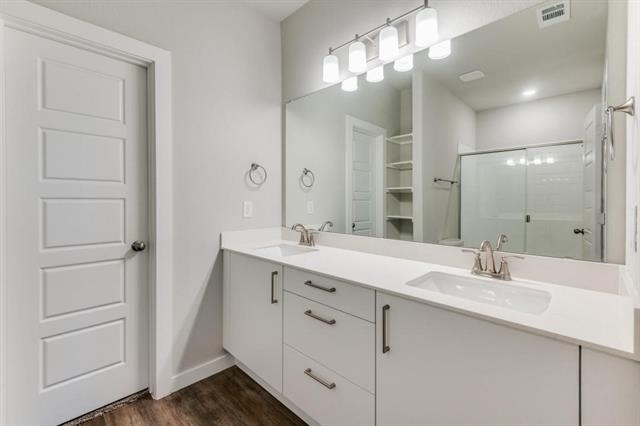 640 Blackland Drive - Photo 6