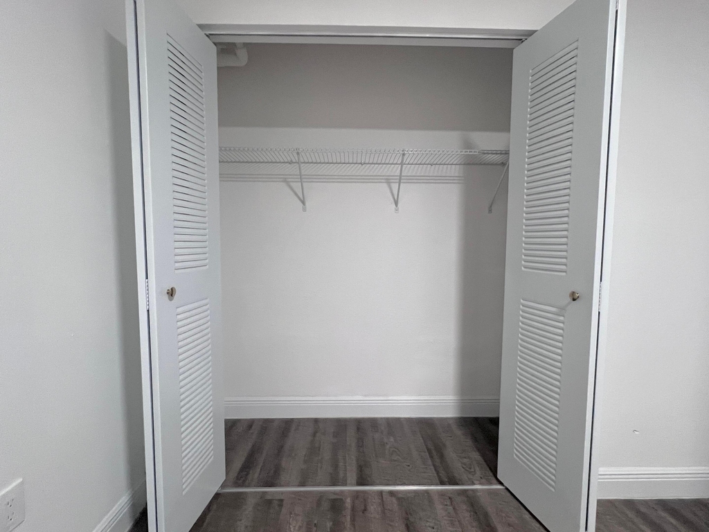 19455 Ne 10 Avenue - Photo 6