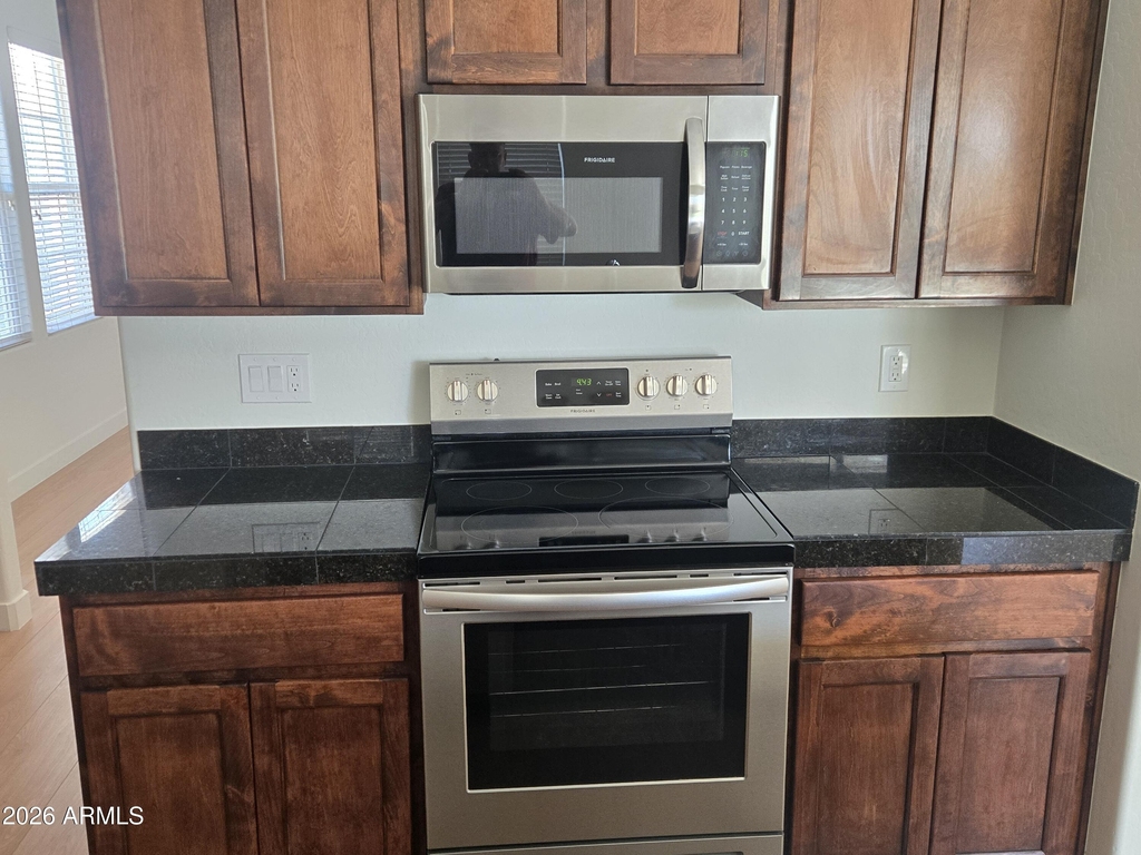 20849 W Werner Place - Photo 5