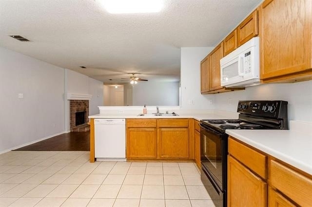 4606 Green Meadow Drive - Photo 6