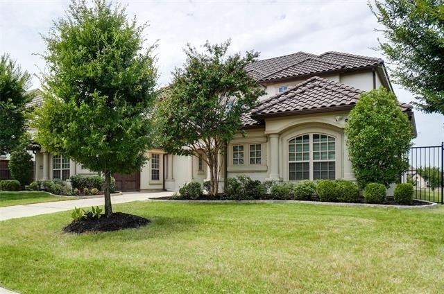 2404 Palmetto Way - Photo 1