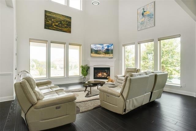 2404 Palmetto Way - Photo 6