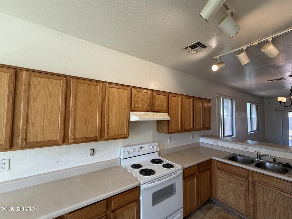 6926 S 37th Glen - Photo 7