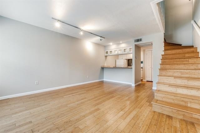 3827 Gilbert Avenue - Photo 0