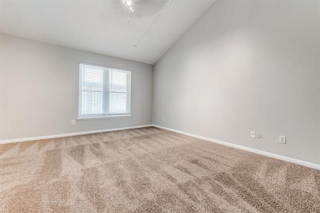3827 Gilbert Avenue - Photo 7