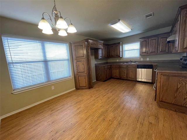705 Rambling Court - Photo 2