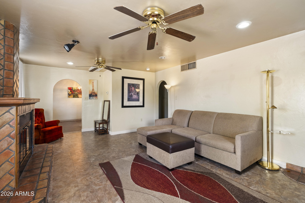 1001 S Roosevelt Street - Photo 3