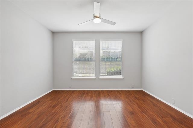 2316 Stoneleigh Place - Photo 1