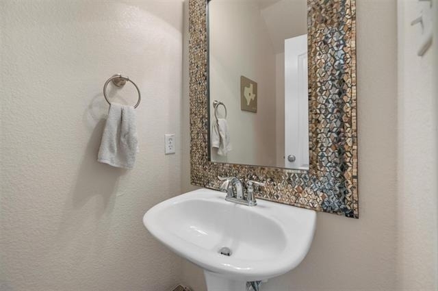 1905 Francis Court - Photo 13