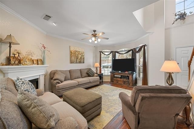 1905 Francis Court - Photo 1