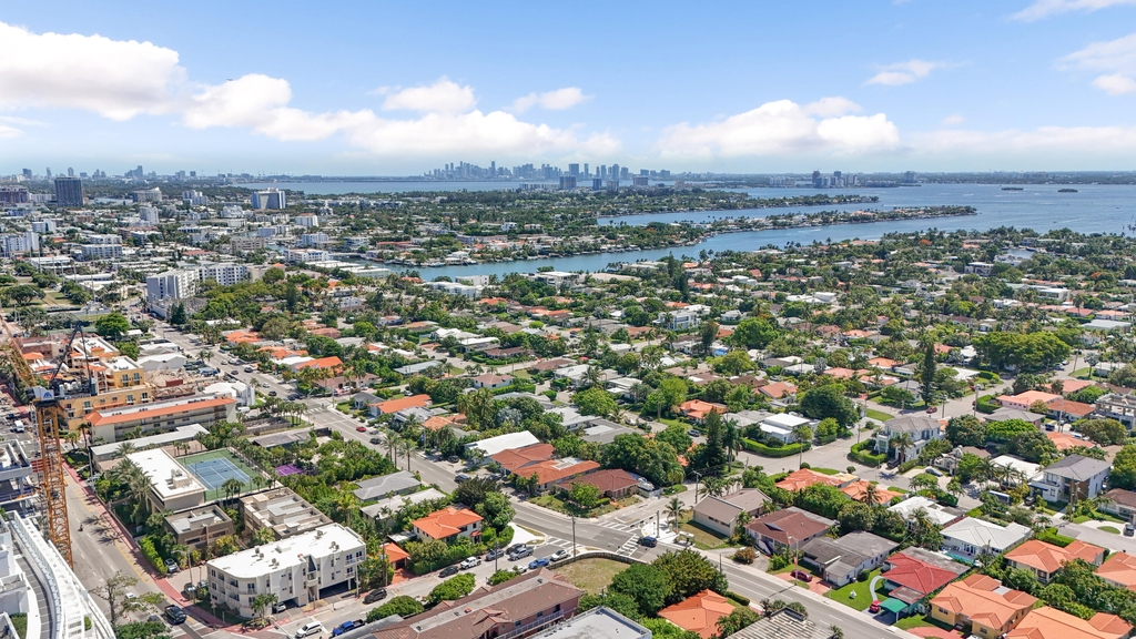 8956 Collins Avenue - Photo 1