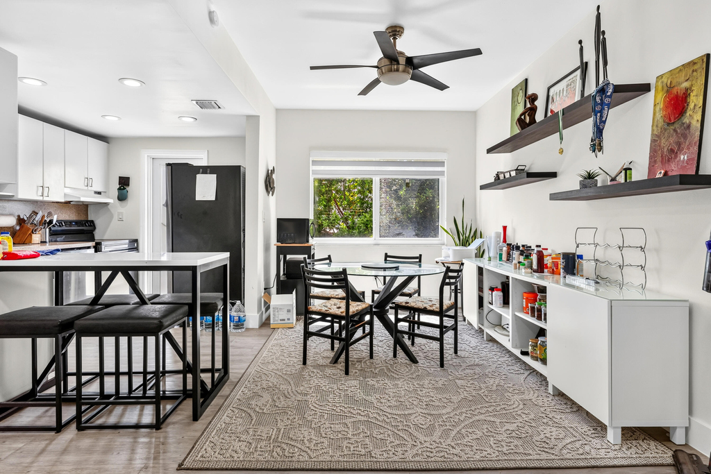 8956 Collins Avenue - Photo 15