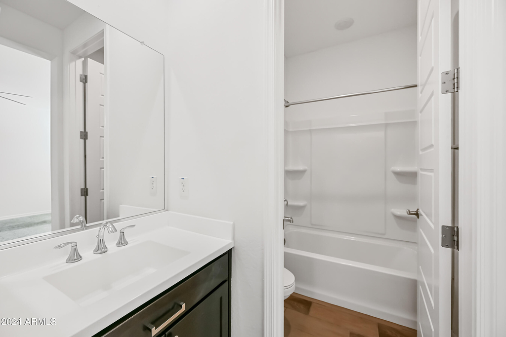14049 W Desert Hollow Drive - Photo 18