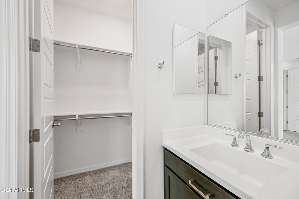 14049 W Desert Hollow Drive - Photo 19