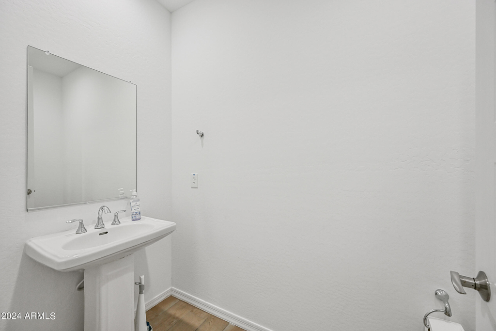 14049 W Desert Hollow Drive - Photo 21