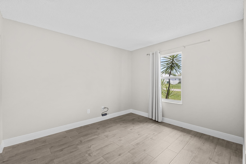 265 Sw Dalton Circle - Photo 15