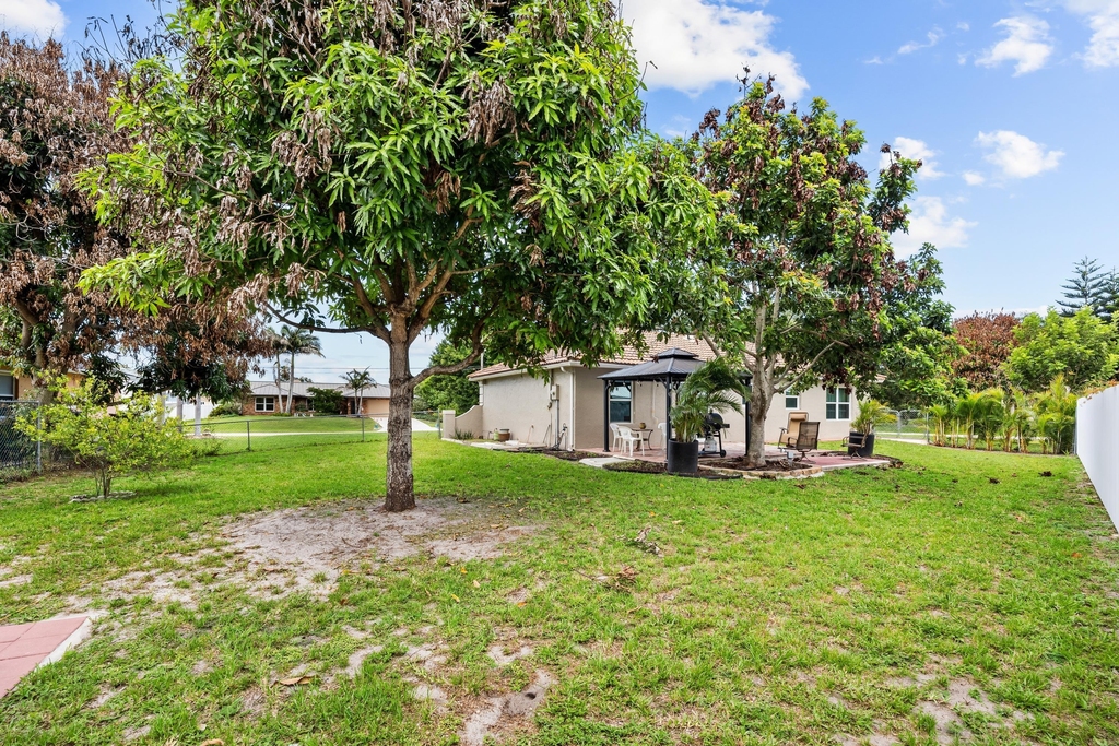 265 Sw Dalton Circle - Photo 22