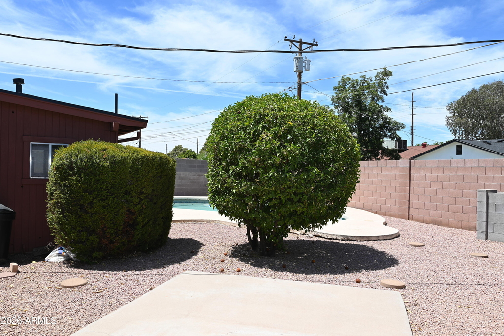 3626 N 80th Place - Photo 18