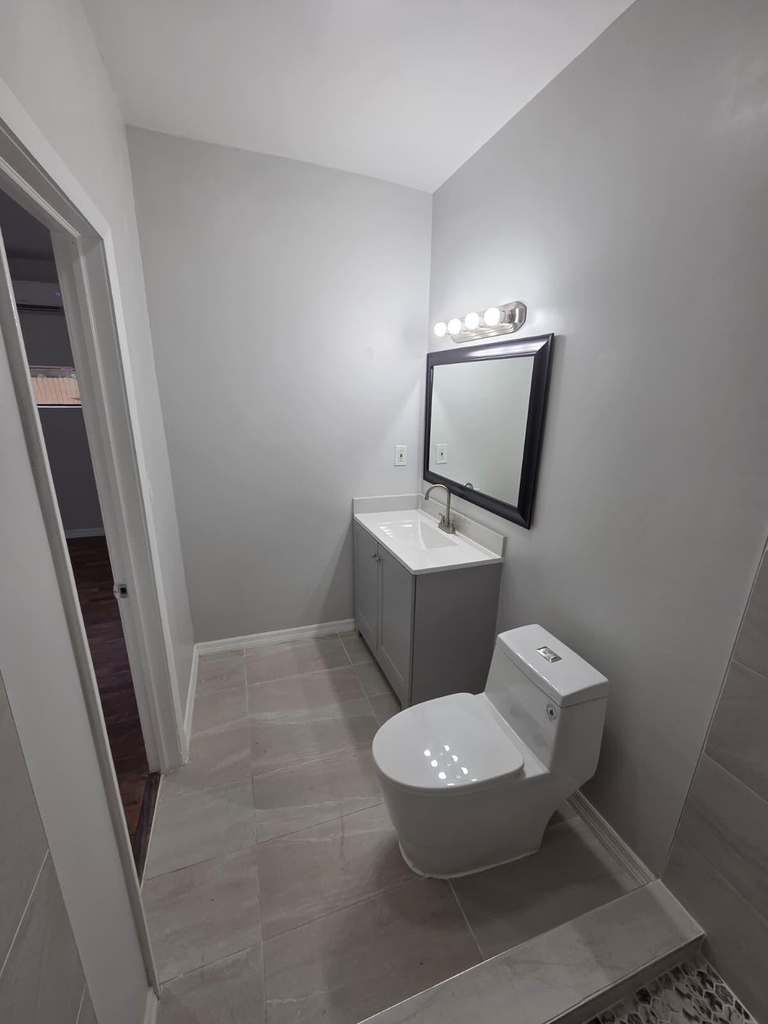 31 Edmund Road - Photo 1