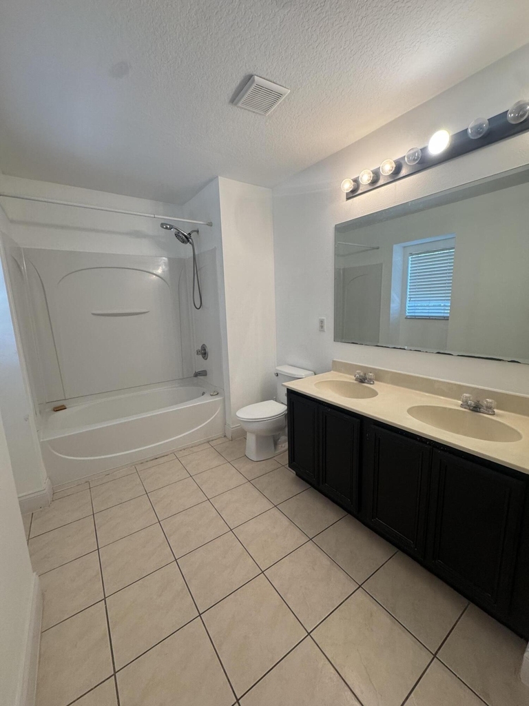 1733 Pointe West Way - Photo 19