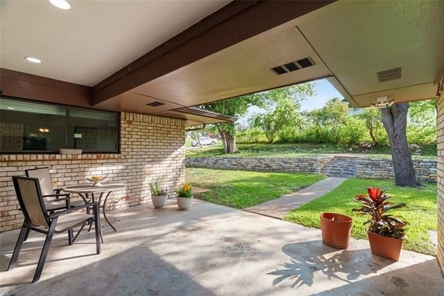 412 E Northgate Drive - Photo 24