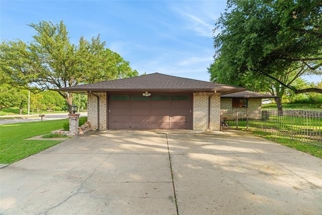 412 E Northgate Drive - Photo 29