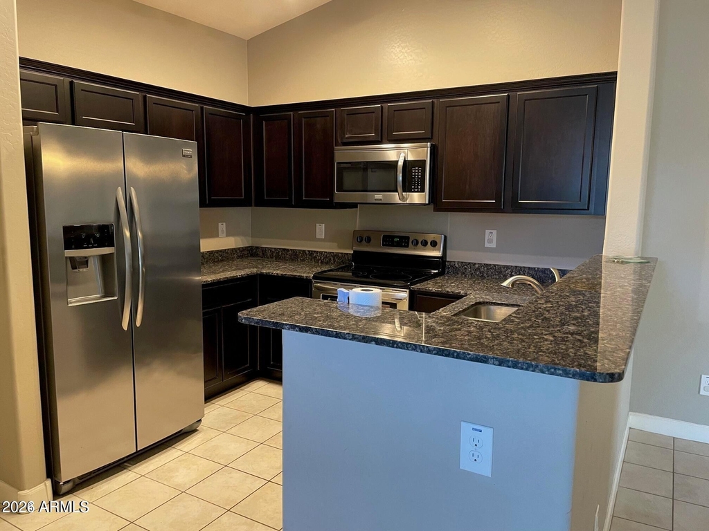 2150 W Alameda Road - Photo 9