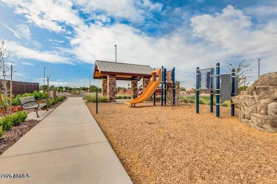 1107 S Vine Street - Photo 40