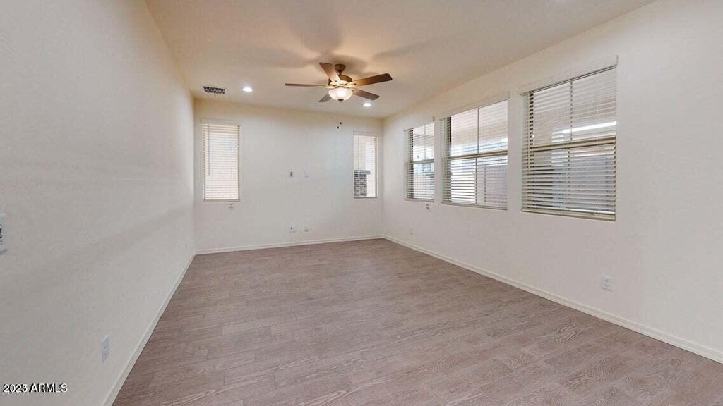 1107 S Vine Street - Photo 4