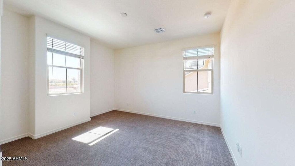 1107 S Vine Street - Photo 21