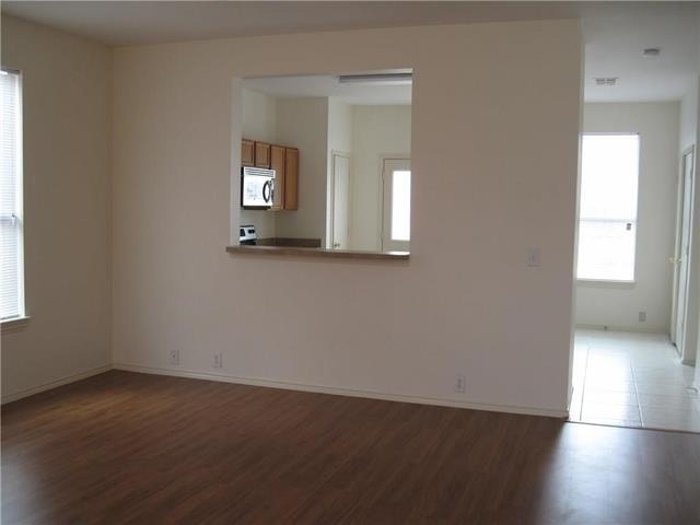 826 Greene Way - Photo 4