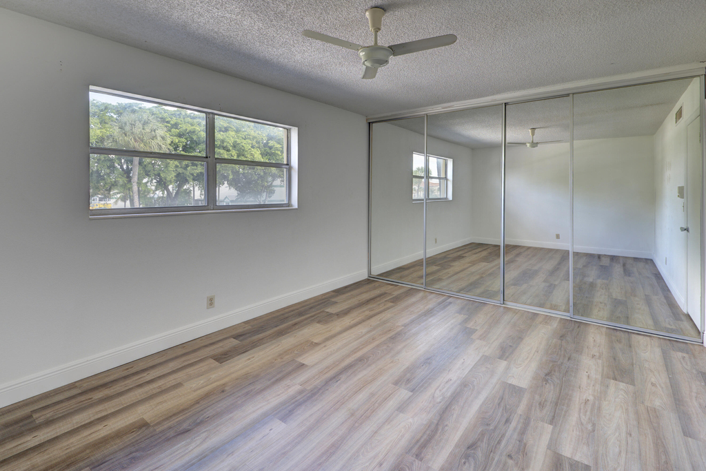 420 Se 2nd Avenue - Photo 8