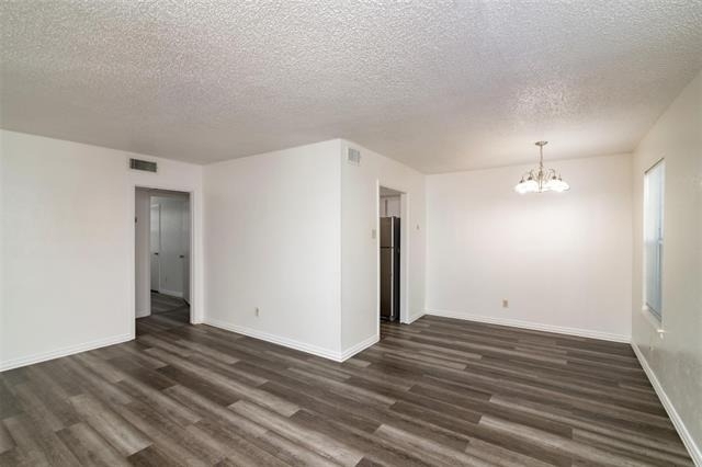 7048 Glenview Drive - Photo 5