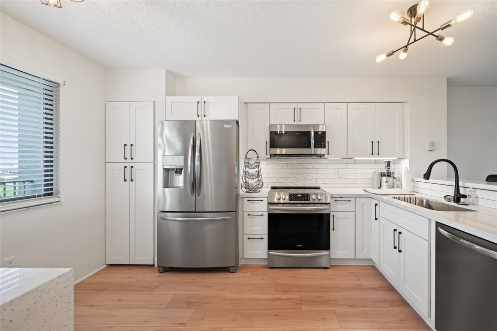 2240 N Cypress Bend Drive - Photo 0