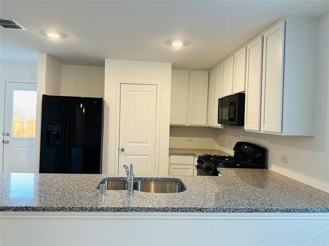 1549 Vattier Street - Photo 3