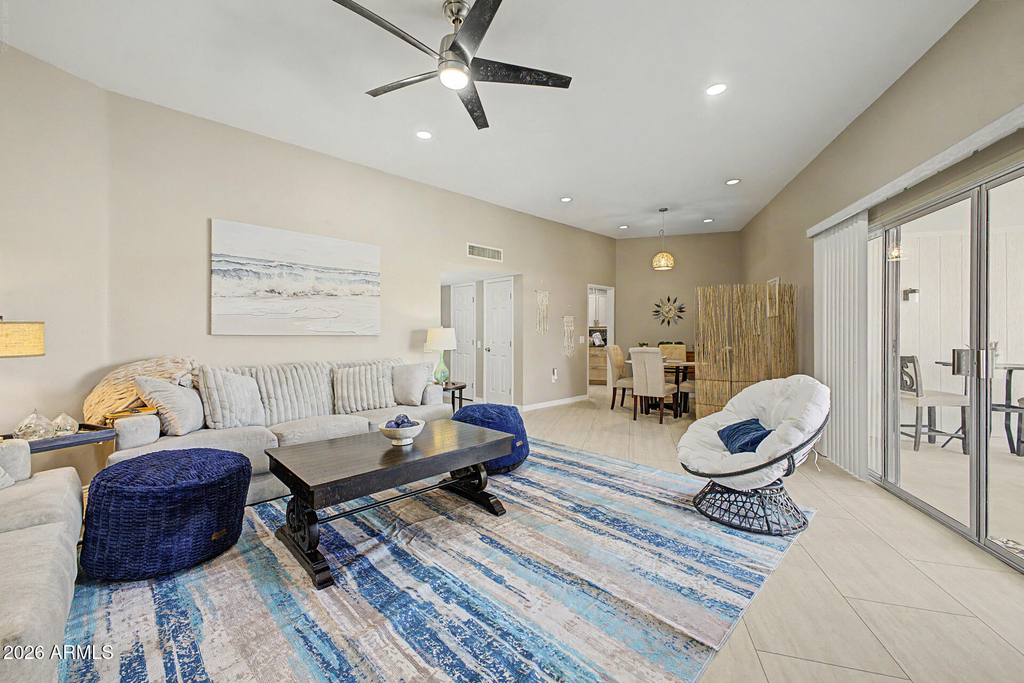 10454 W Palmeras Drive - Photo 1