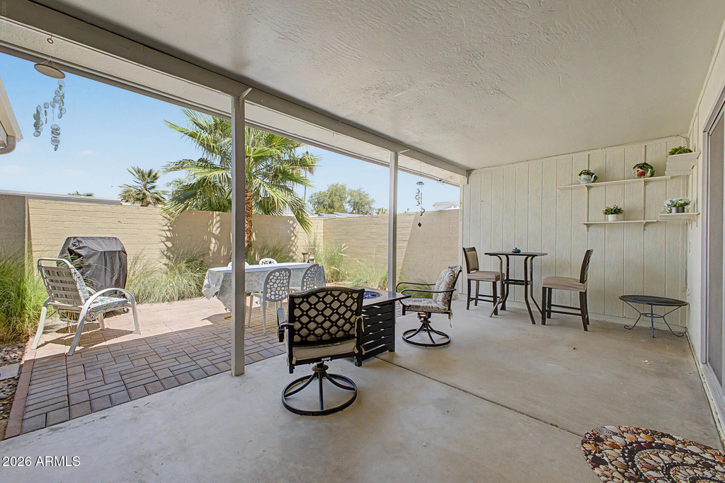 10454 W Palmeras Drive - Photo 4