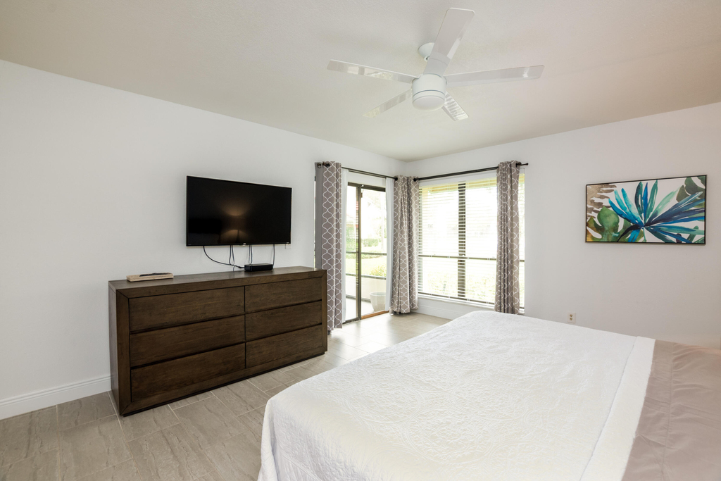 3 Lexington Lane E - Photo 8