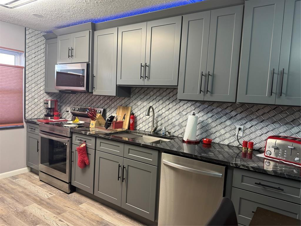 25 Se 13th Street - Photo 3