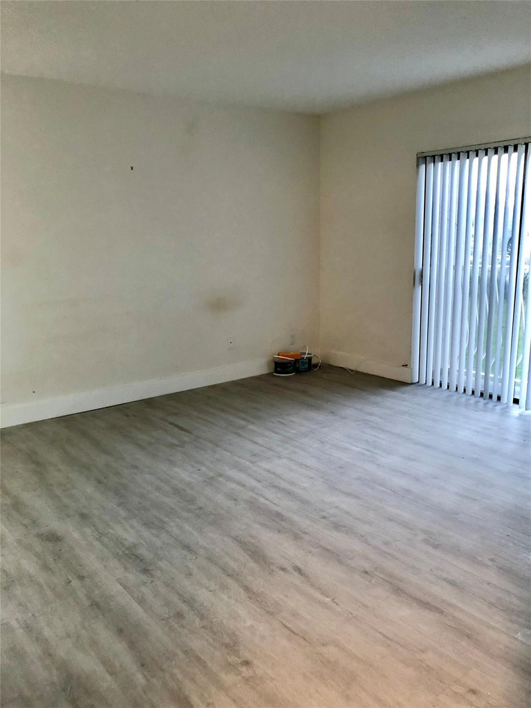 500 Ne 2nd Street - Photo 14