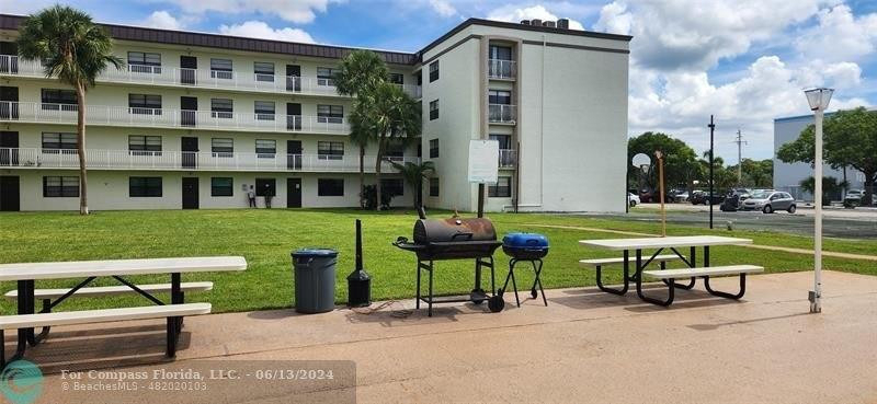 500 Ne 2nd Street - Photo 28