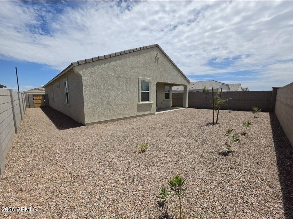 18399 W Buckskin Trail - Photo 48