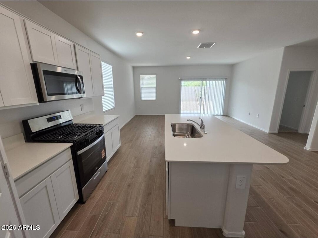 18399 W Buckskin Trail - Photo 14